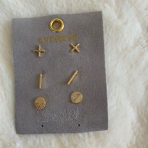 Never been worn Set of 3 studs from evereve